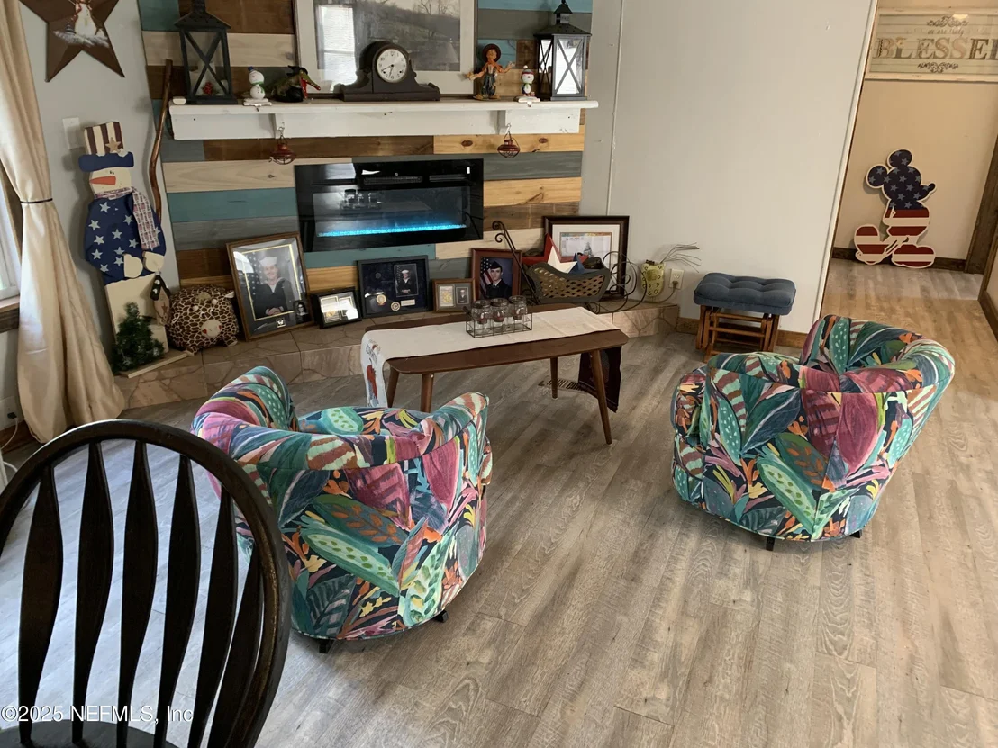 Photo of 246 RAINBOW Drive