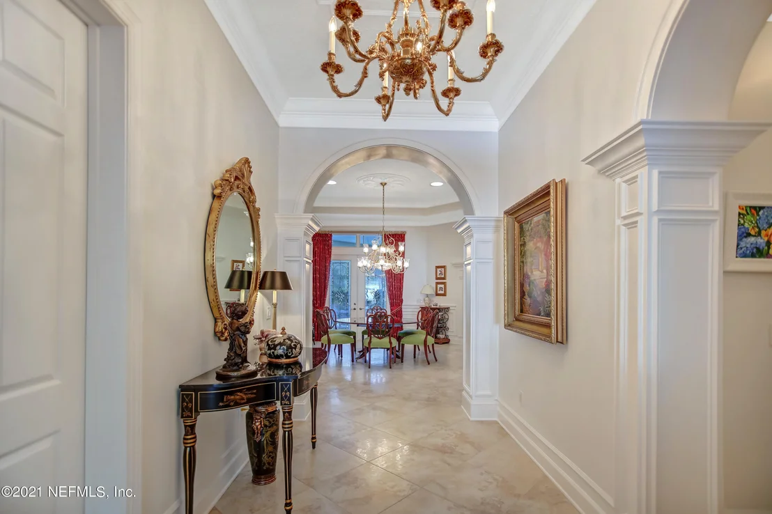 Photo of 1120 INVERNESS Drive