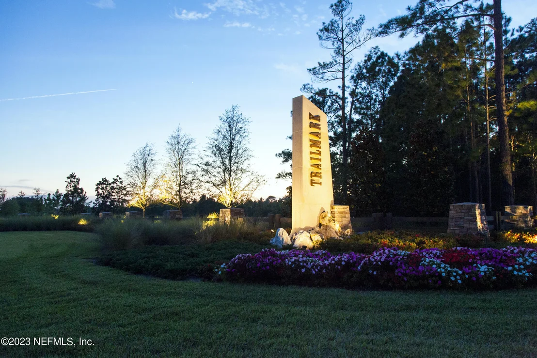Photo of 387 AMBERWOOD Drive