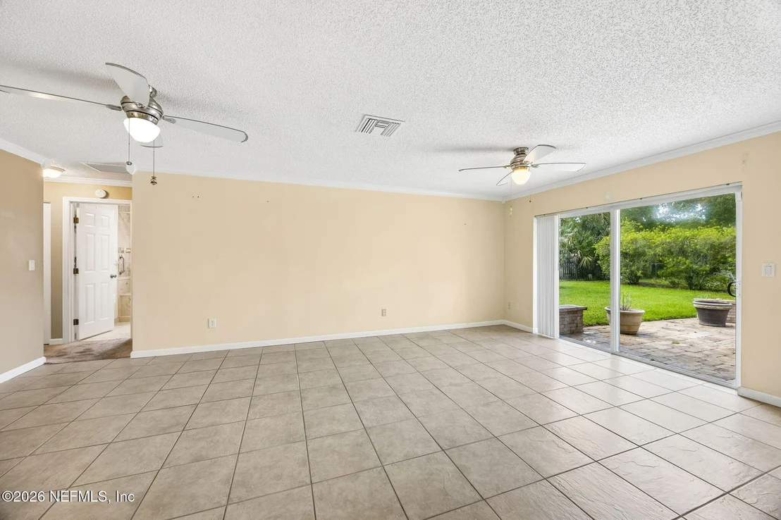Photo of 995 ALCALA Drive