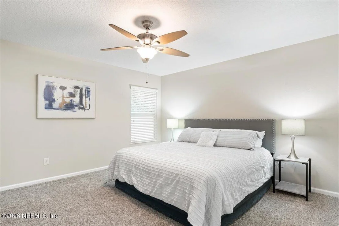Photo of 6237 SYRINGA Lane