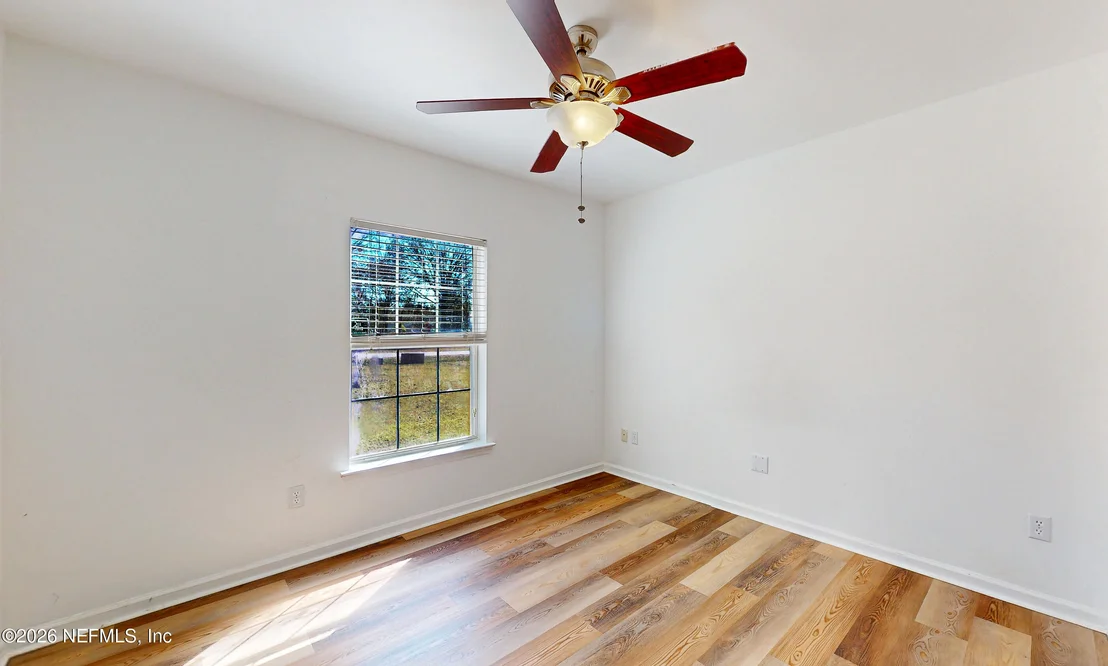 Photo of 55592 DEER RUN Road SE