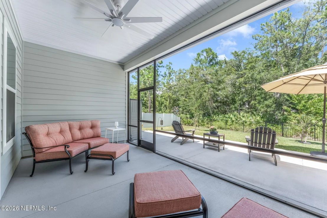Photo of 295 PALOMAR Drive