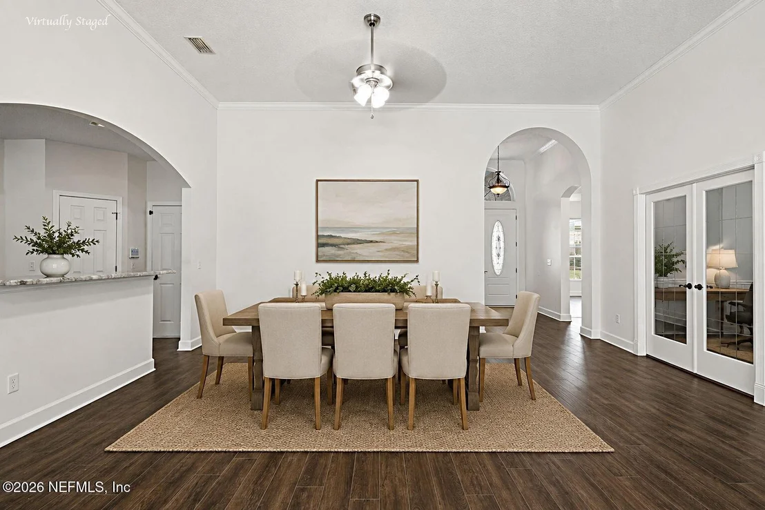 Photo of 2325 LINKS Drive