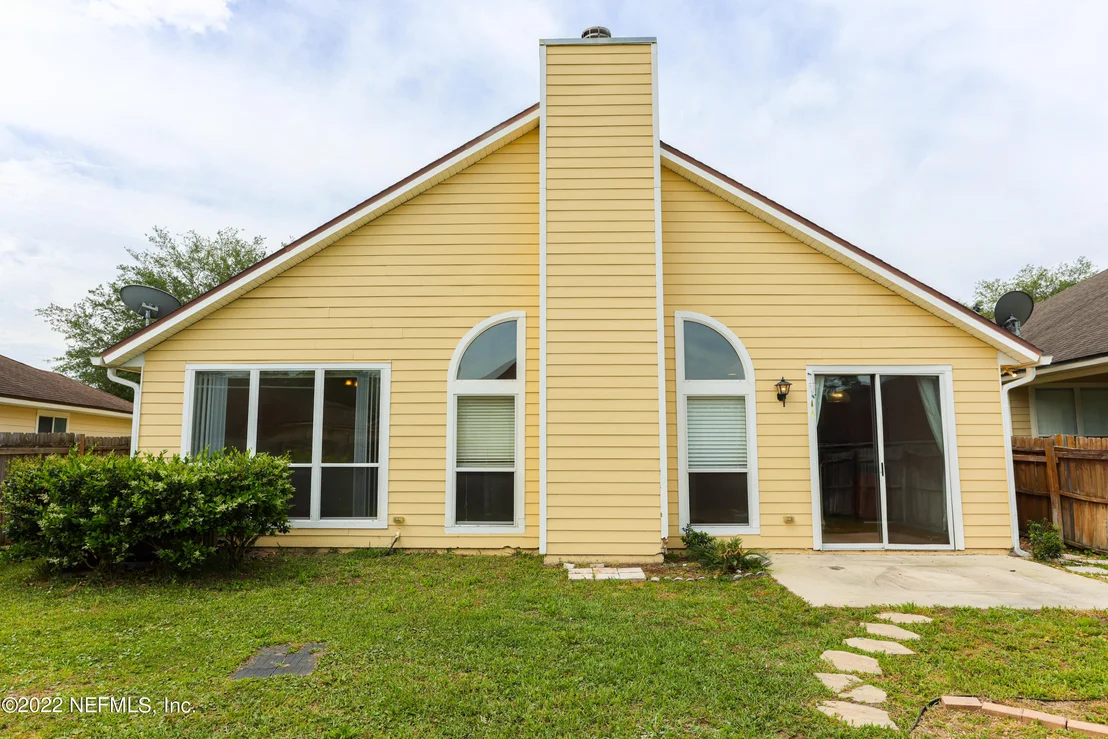 Photo of 903 THOROUGHBRED Drive