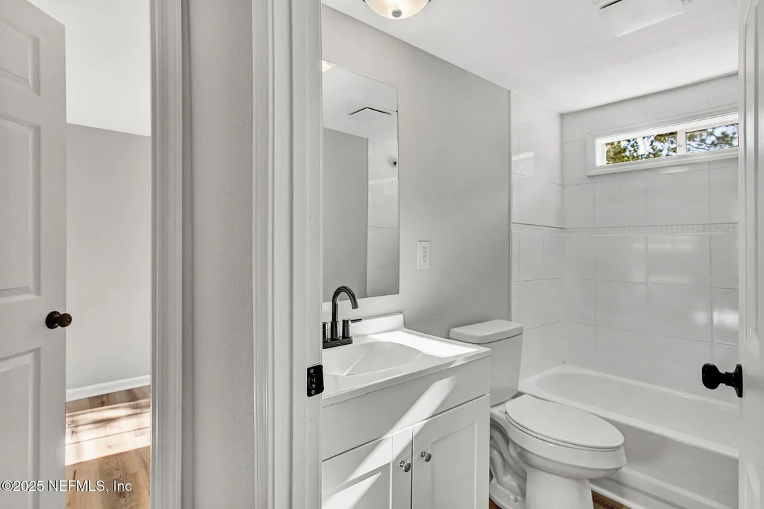 Photo of Unit 0 at 392 FOXTAIL Avenue