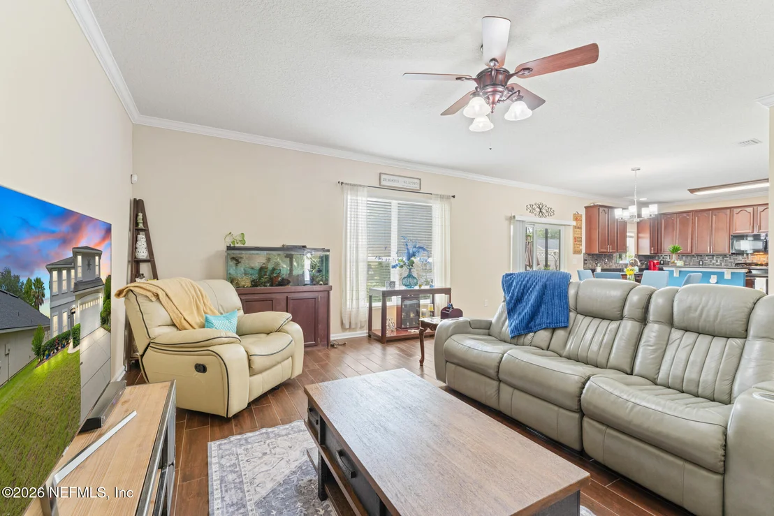 Photo of 425 FORT DRUM Court