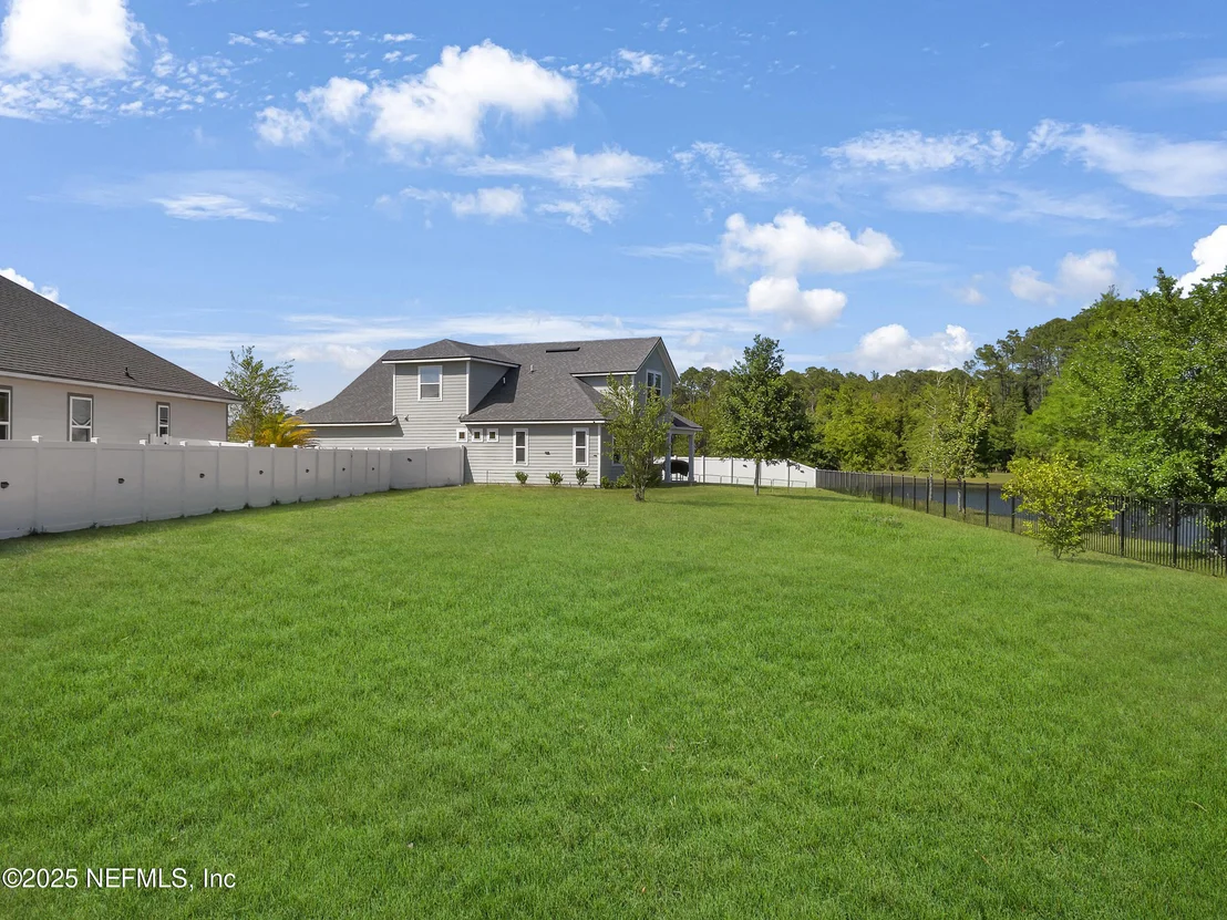 Photo of 695 SANDSTONE Drive