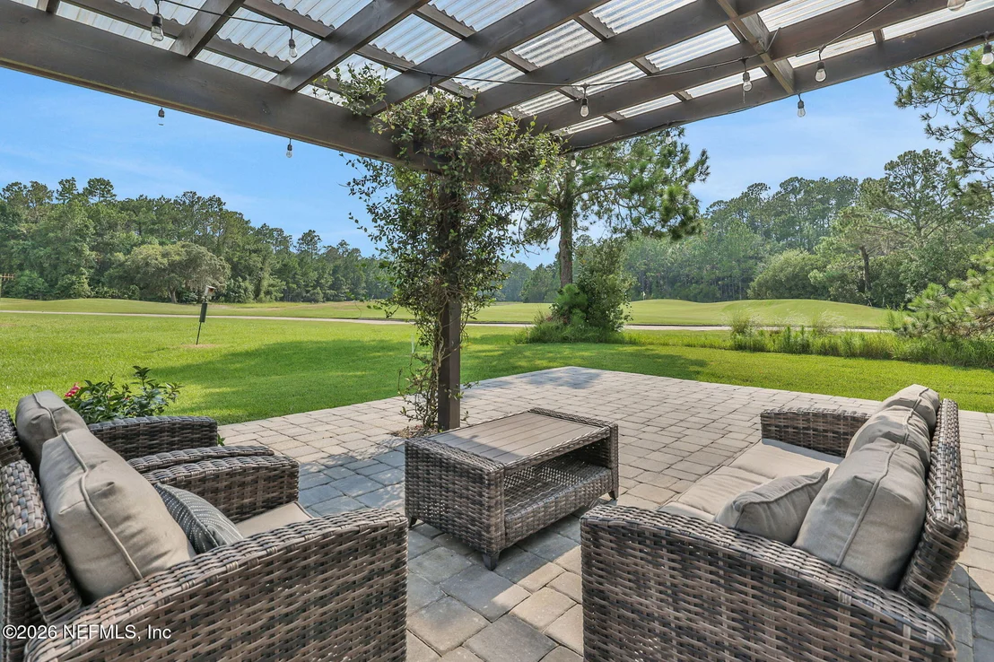 Photo of 1005 MEADOW VIEW Lane