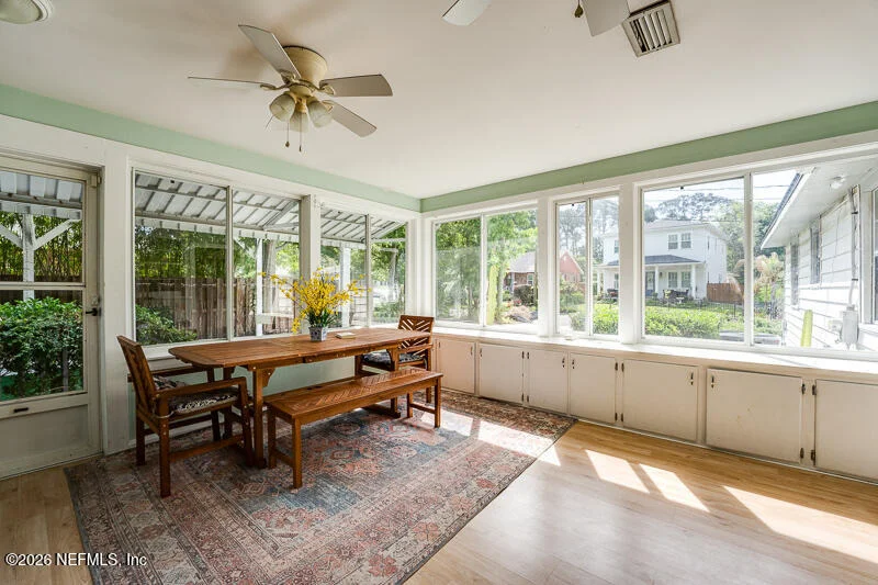 Photo of 1335 AZALEA Drive