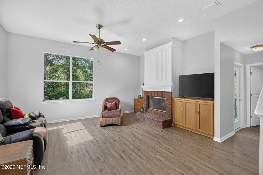 Photo of 1756 GREENRIDGE Circle S