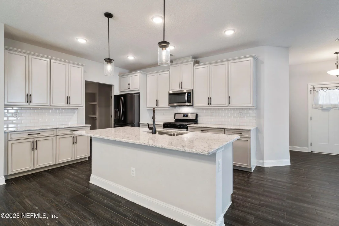 Photo of 314 CHANDLER Drive