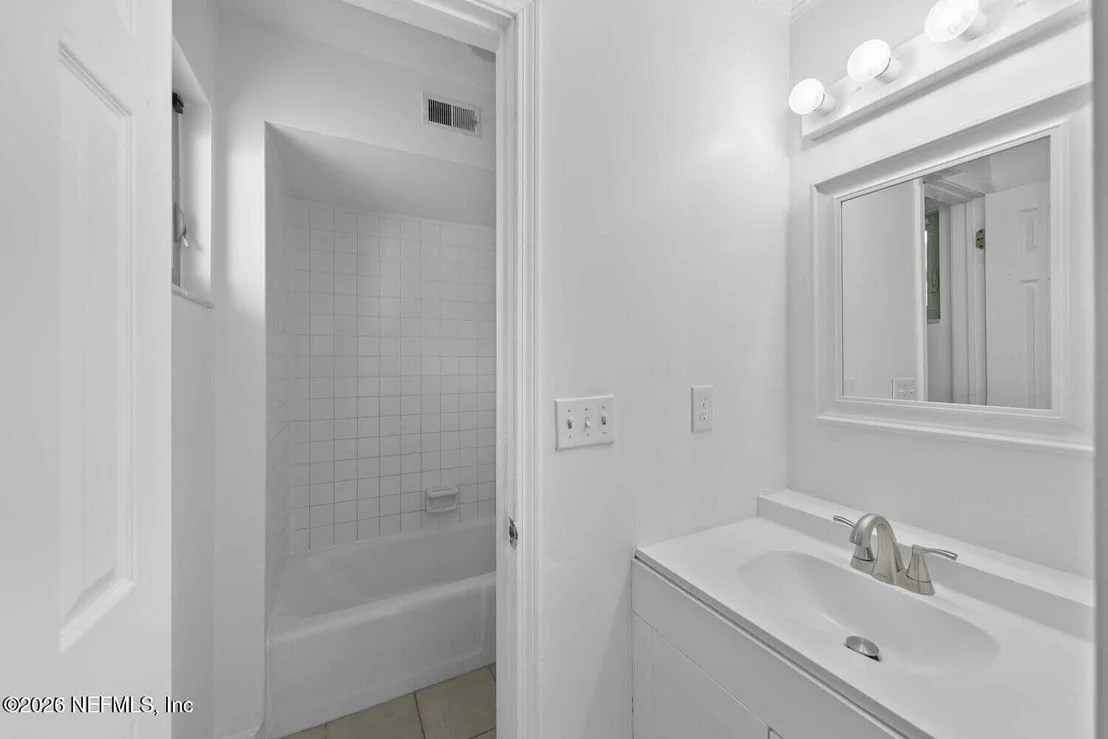 Photo of 12183 LYONS Street