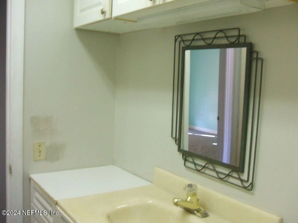 Photo of 1113 FIELDCREST Road