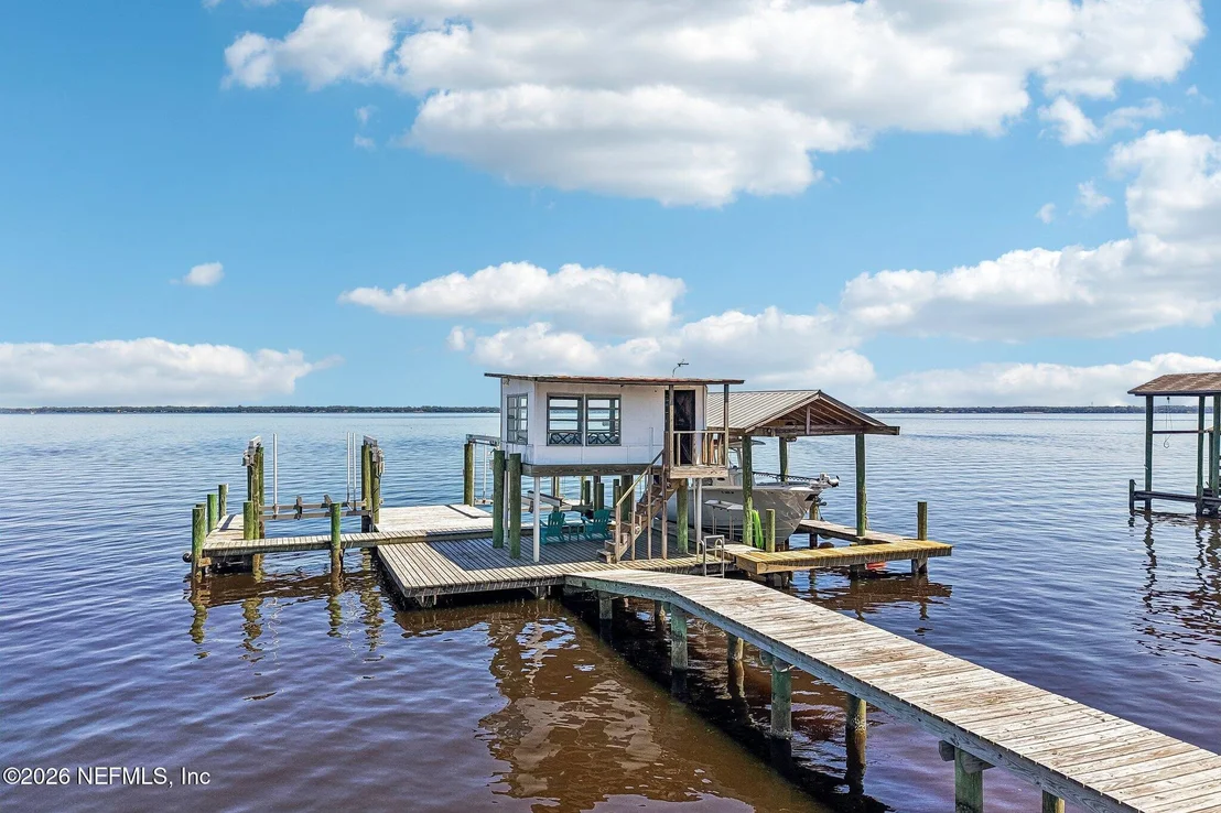 Photo of 4745 RAGGEDY POINT Road