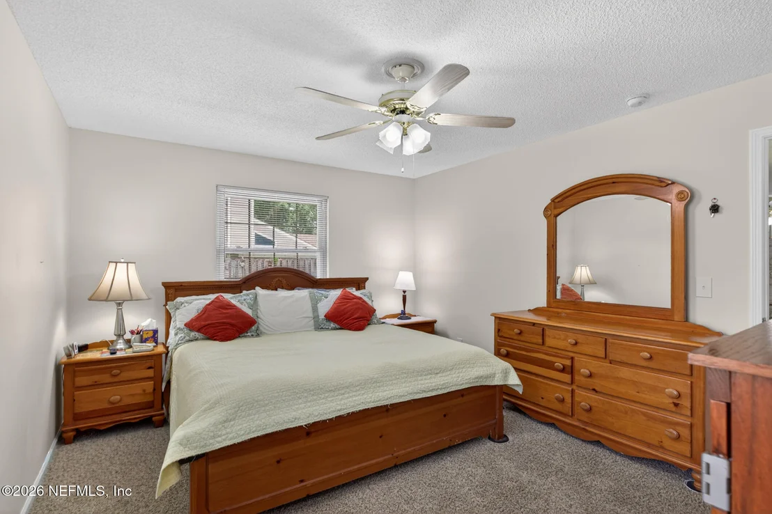 Photo of 1411 FOREST Lane