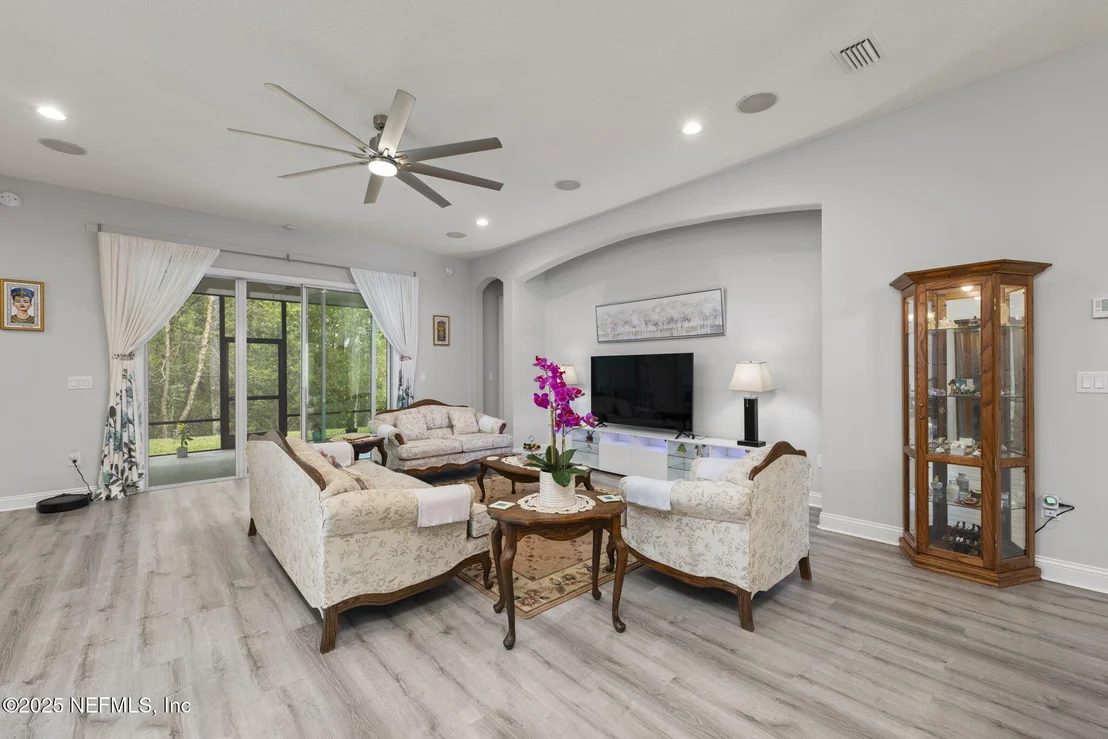 Photo of 509 ATHENS Drive