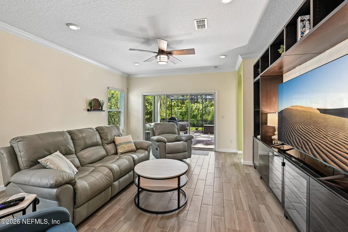 Photo of 199 GLORIETA Drive