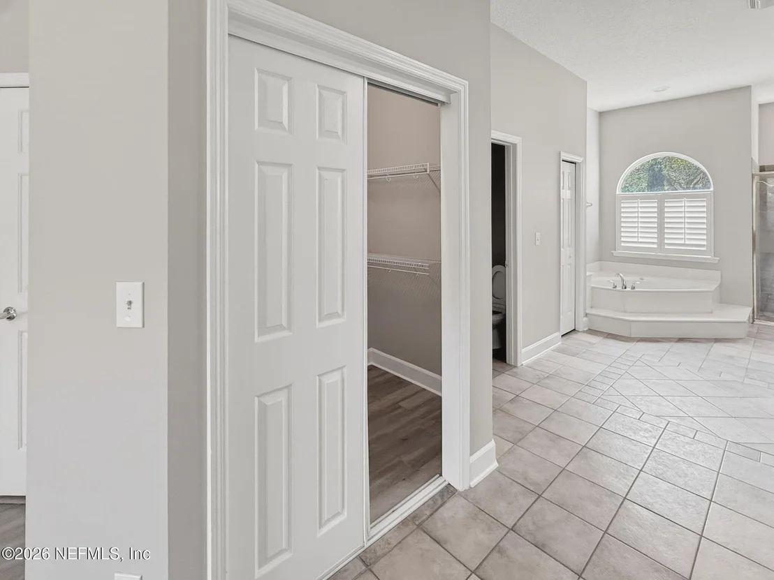 Photo of 10973 HICKORY TRACE Lane
