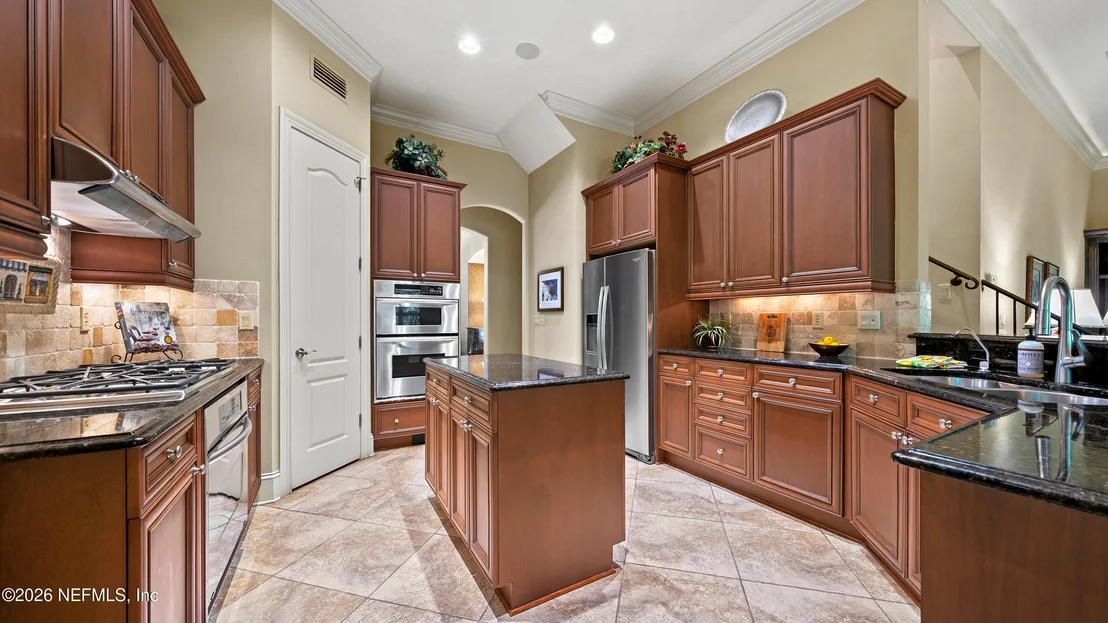 Photo of 243 BARONY Drive