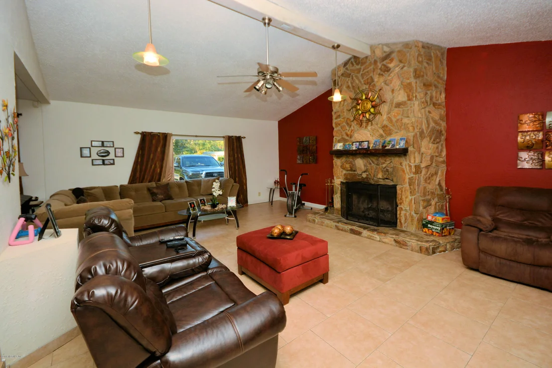 Photo of 10316 JOLYNN Road