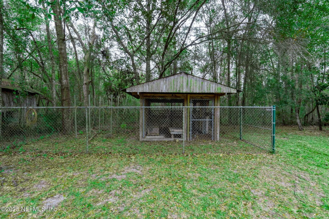 Photo of Unit C at 5705 COUNTY ROAD 208