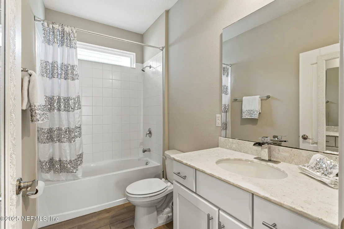 Photo of 124 SILVERLEAF VILLAGE Drive