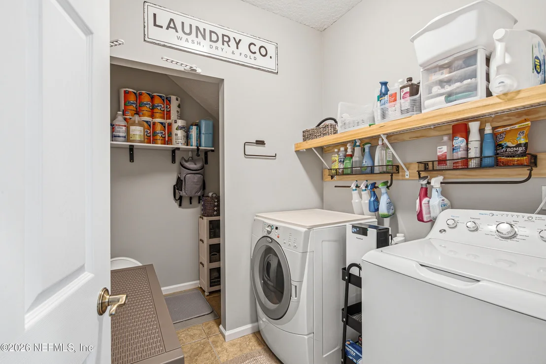 Photo of Unit D at 1861 COPPER STONE Drive