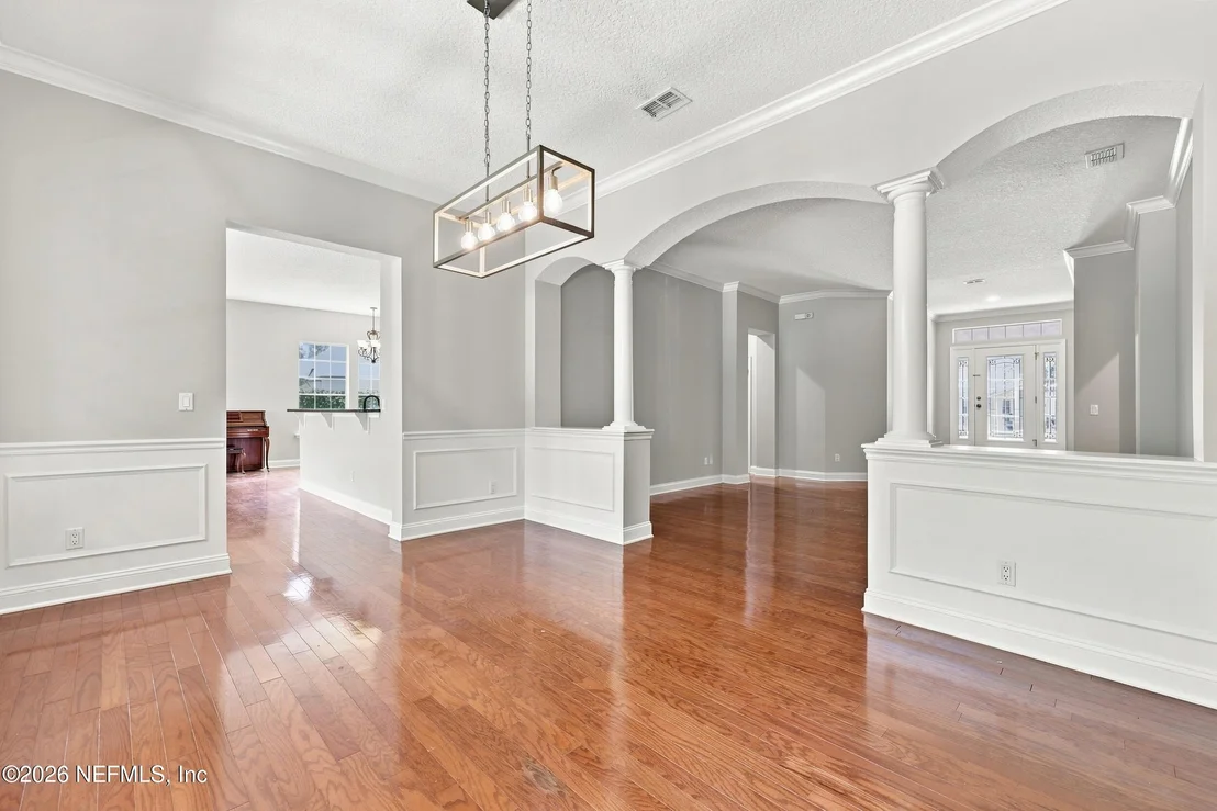 Photo of 1316 CHELSEY Circle