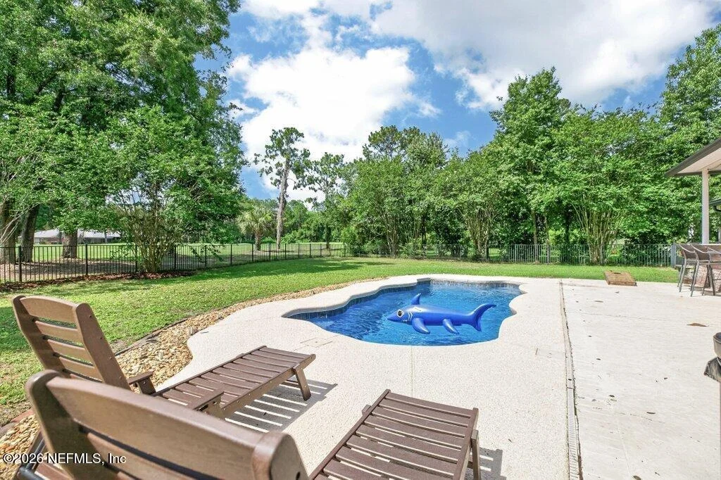 Photo of 385 LOLLY Lane