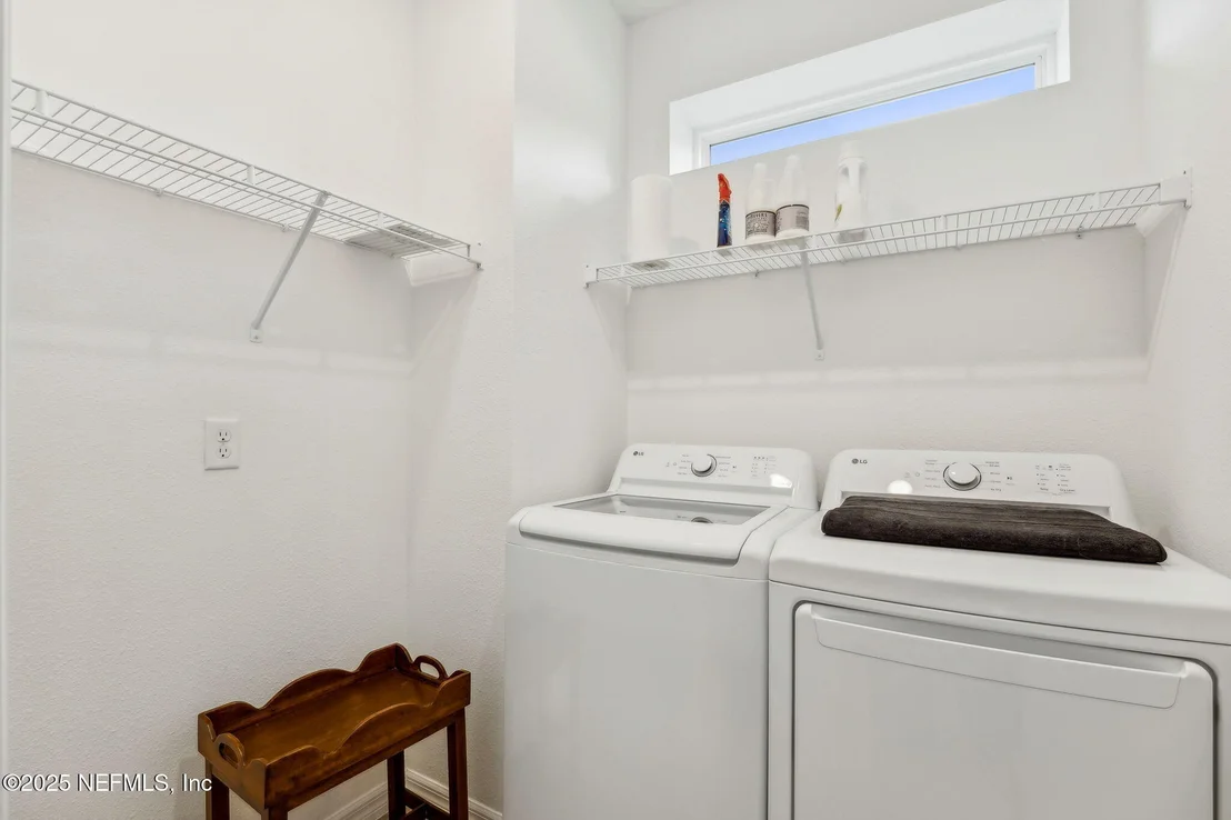 Photo of 564 JUBILEE Circle