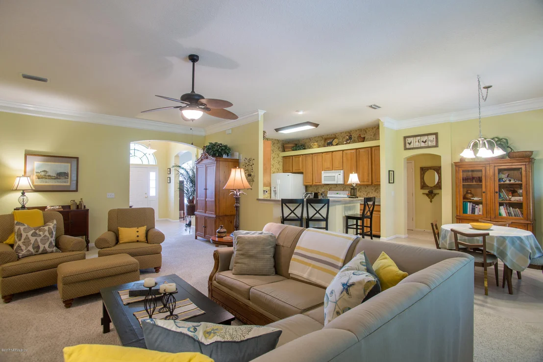 Photo of 4157 LONICERA Loop