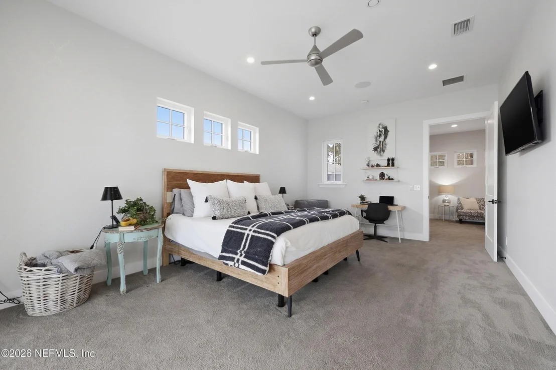 Photo of 5713 CROSSWINDS Circle