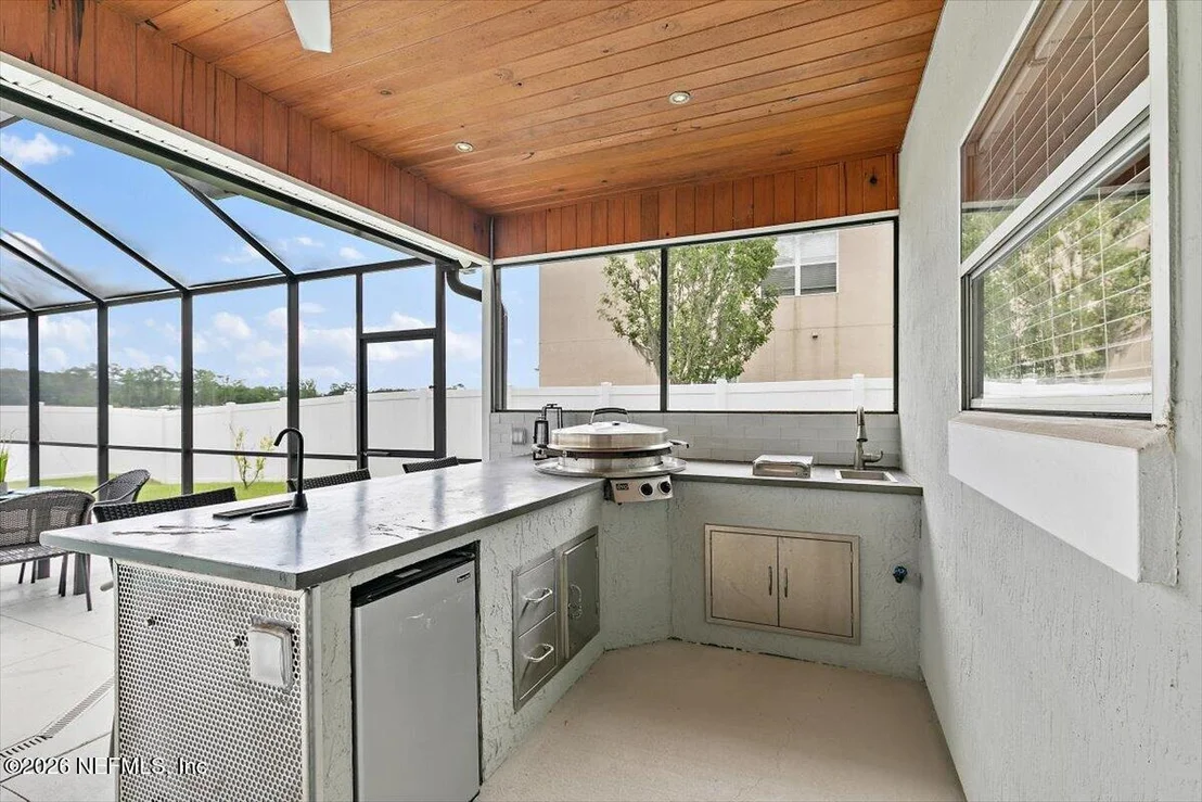 Photo of 8303 AUTUMNWIND Drive