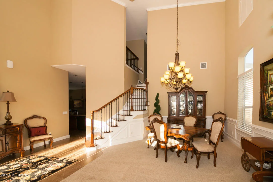 Photo of 187 STAPLEHURST Drive