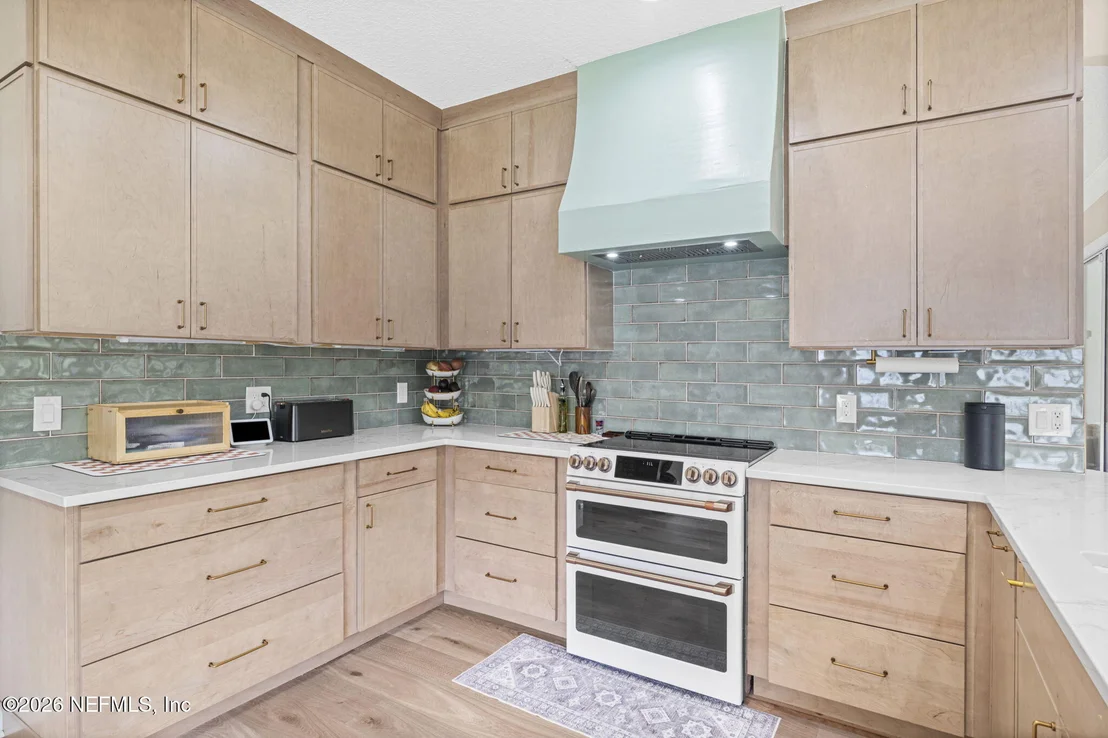 Photo of 167 HERONS NEST Lane