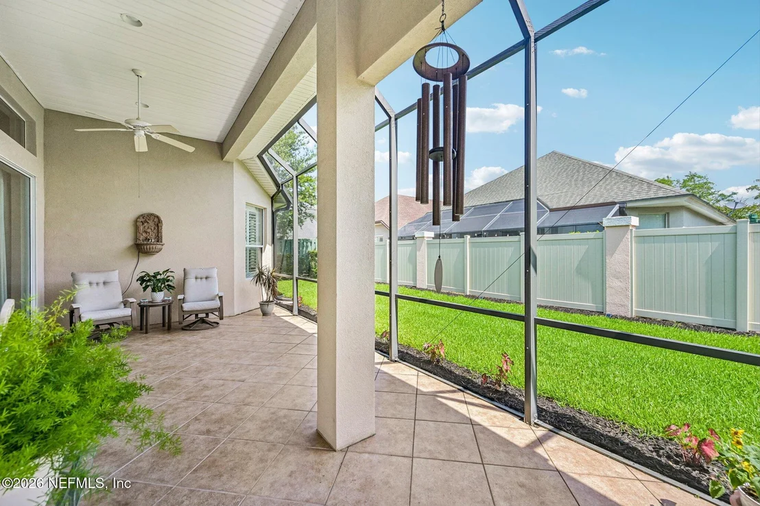 Photo of 325 ISLAND GREEN Drive