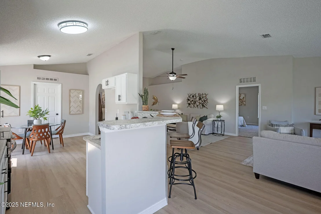 Photo of 2920 STONEGATE Lane