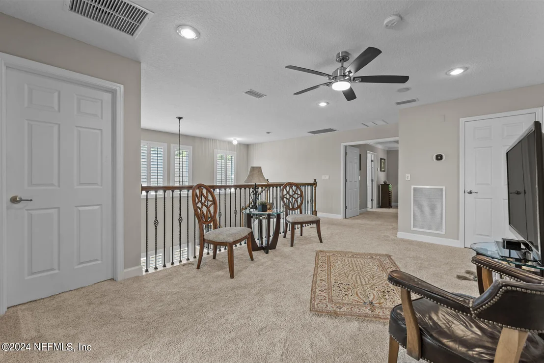 Photo of 712 CANDLEBARK Drive