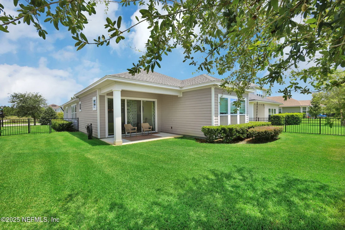 Photo of 22 MOSAIC PARK Avenue