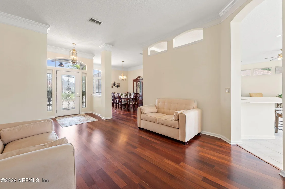 Photo of 1904 BLUEBONNET Way