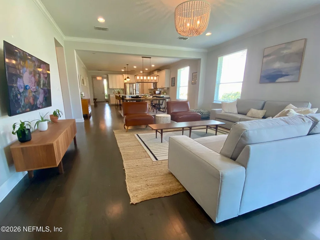 Photo of 439 CONVEX Lane