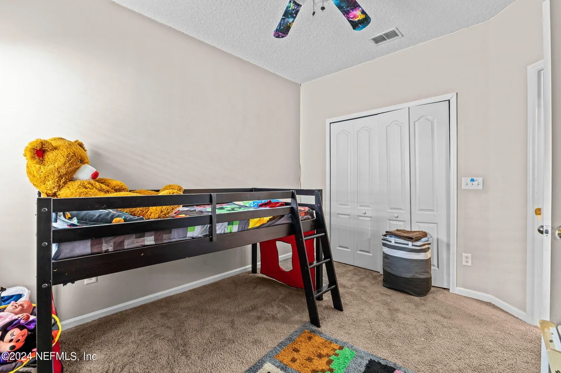 Photo of 6044 WHITE TIP Road
