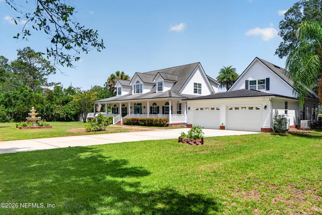 Photo of 1045 CEDAR BAY Road