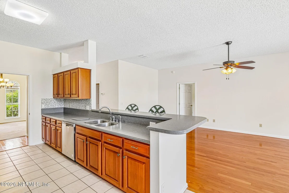 Photo of 3291 CHIMNEY Drive