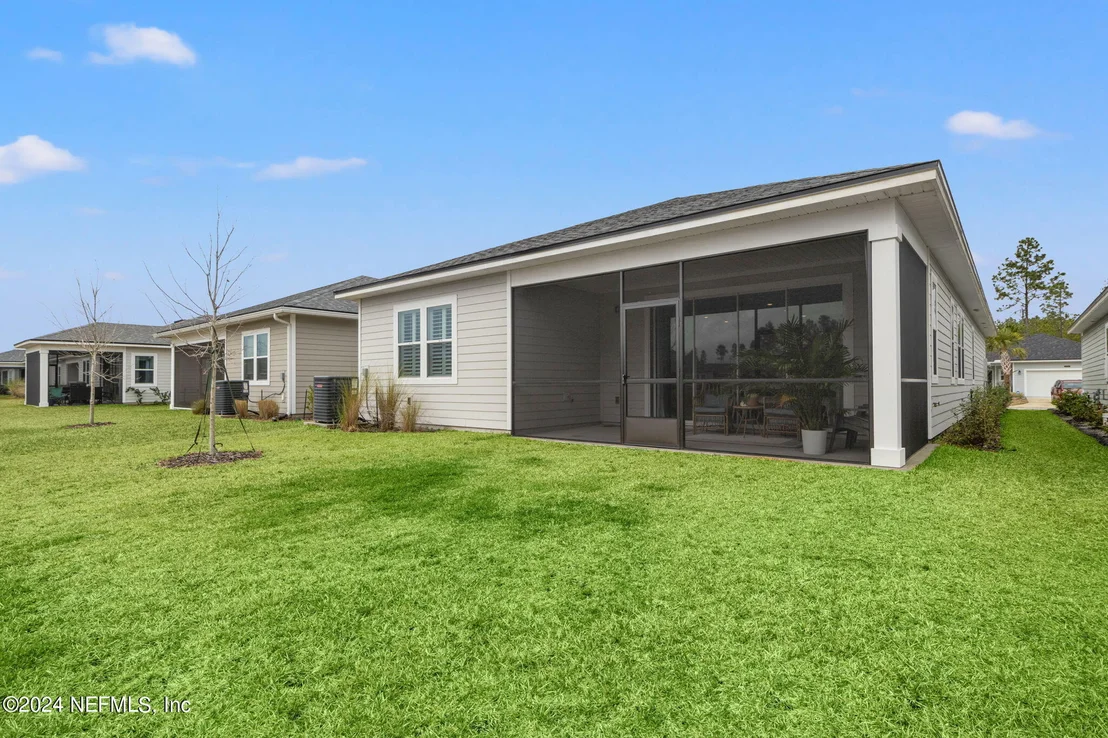 Photo of 75928 SAFFRON Lane