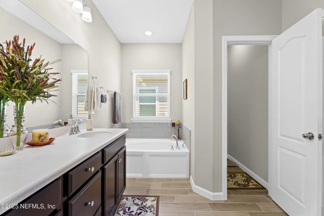 Photo of 6614 LONGLEAF BRANCH Drive