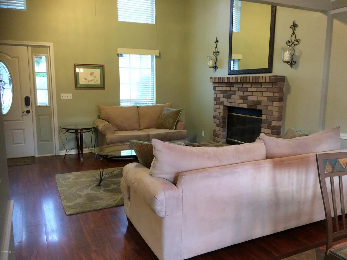 Photo of 418 HARVEST BEND Drive