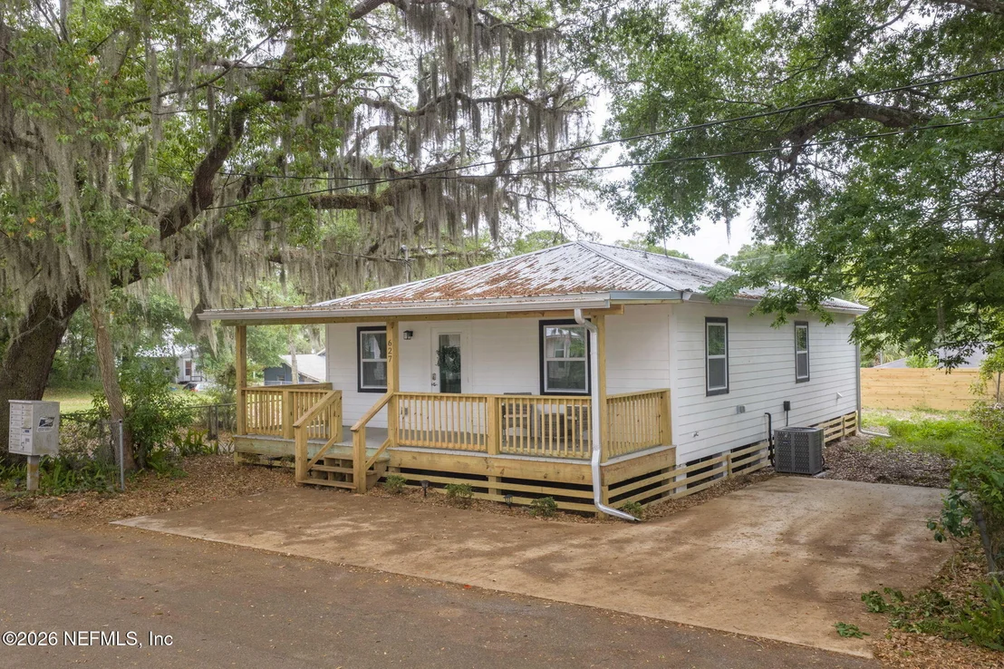 Photo of 627 CATHEDRAL Place