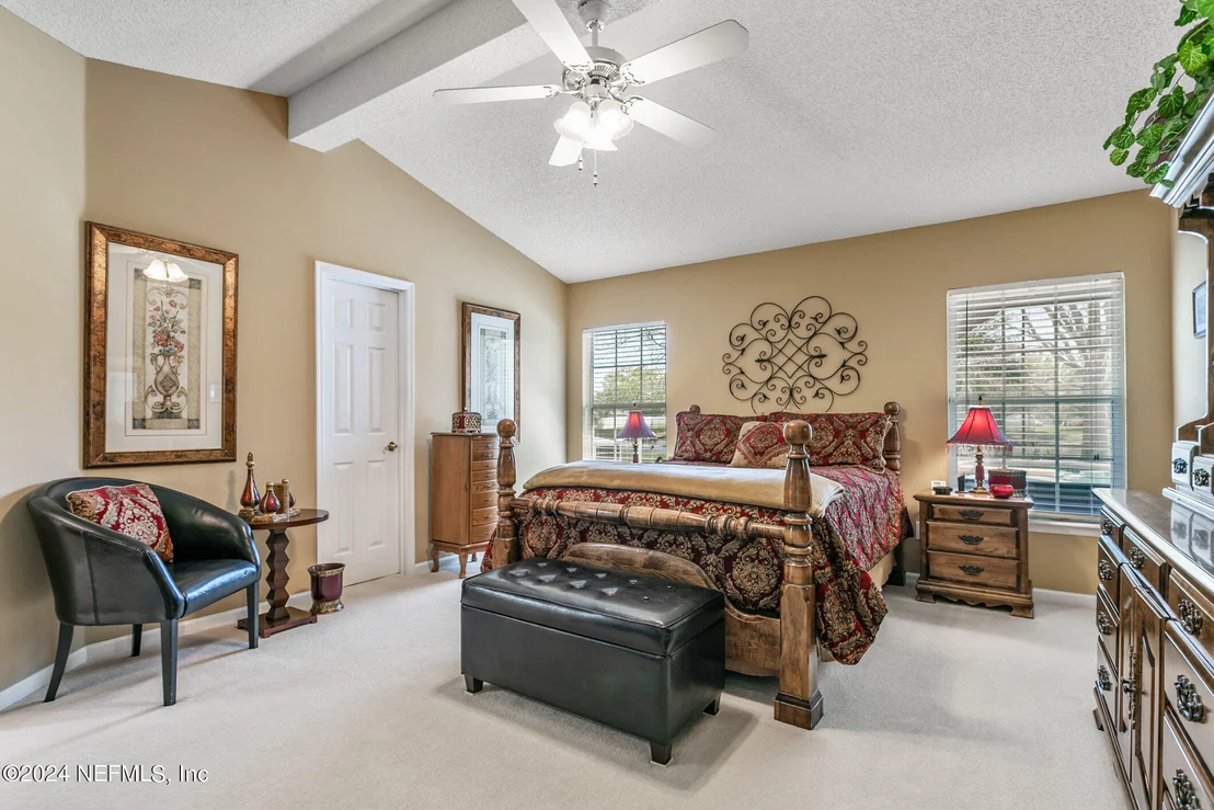 Photo of 128 IVY LAKES Drive